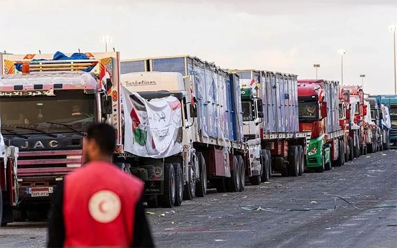 Bantuan kemanusiaan mulai mengalir ke Gaza.
