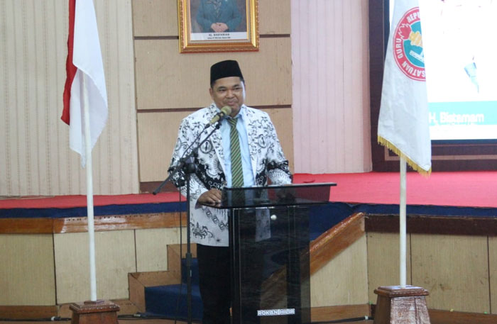 Ketua PGRI Rohil M Sadri