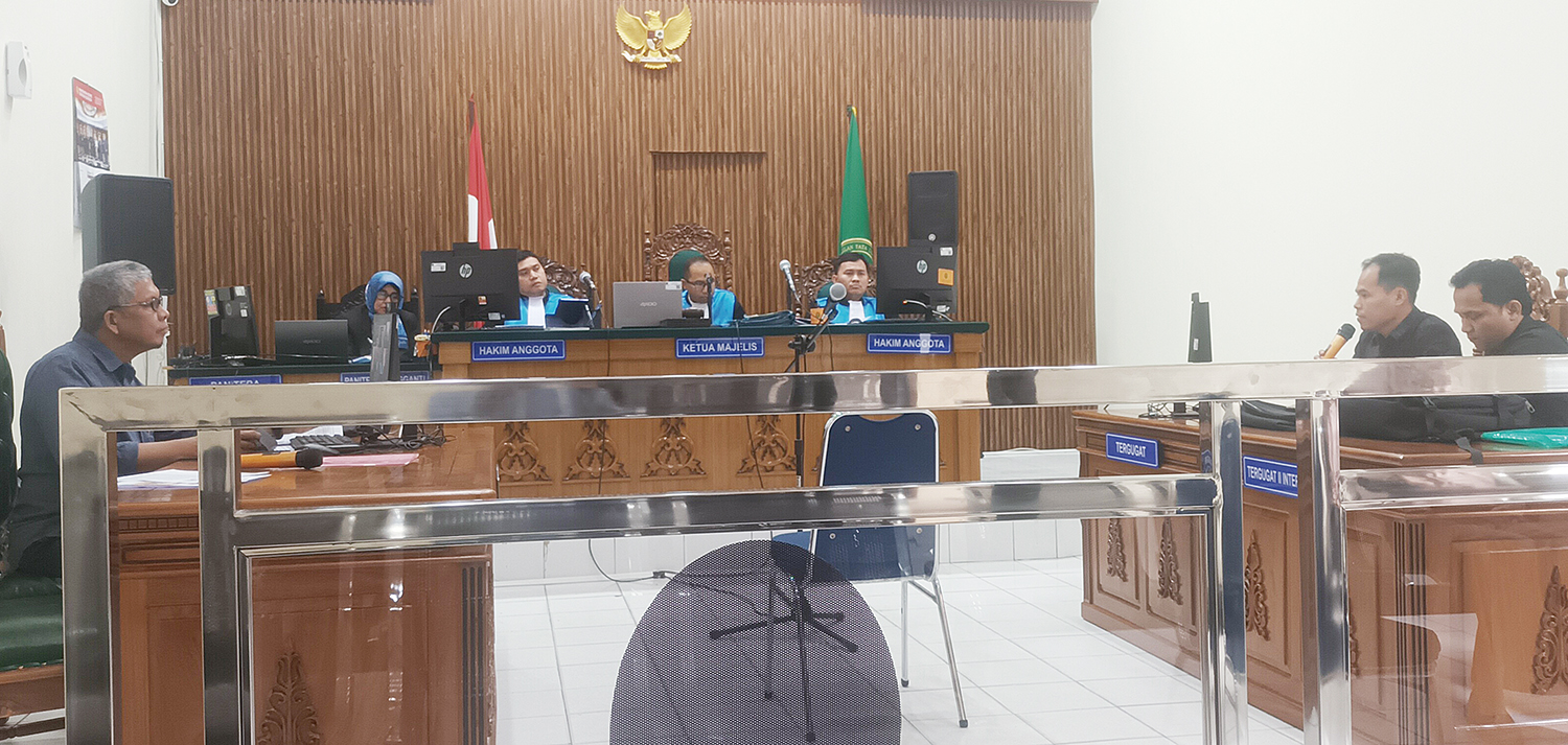 SIDANG GUGATAN: Sidang gugatan terhadap Rektor Unri Prof Dr Sri Indarti di PTUN&nbsp;Pekanbaru dengan agenda menghadirkan saksi ahli, Selasa (14/10/2025).