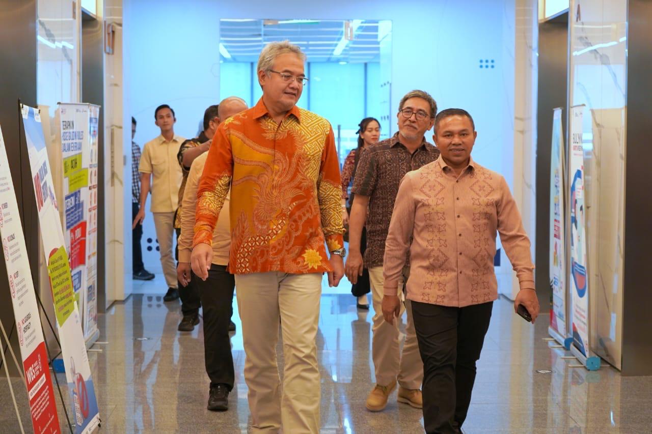 Gubri Abdul Wahid saat bertemu Dirut PHR Ruby Mulyawan di Jakarta, Jumat (17/10/2025).