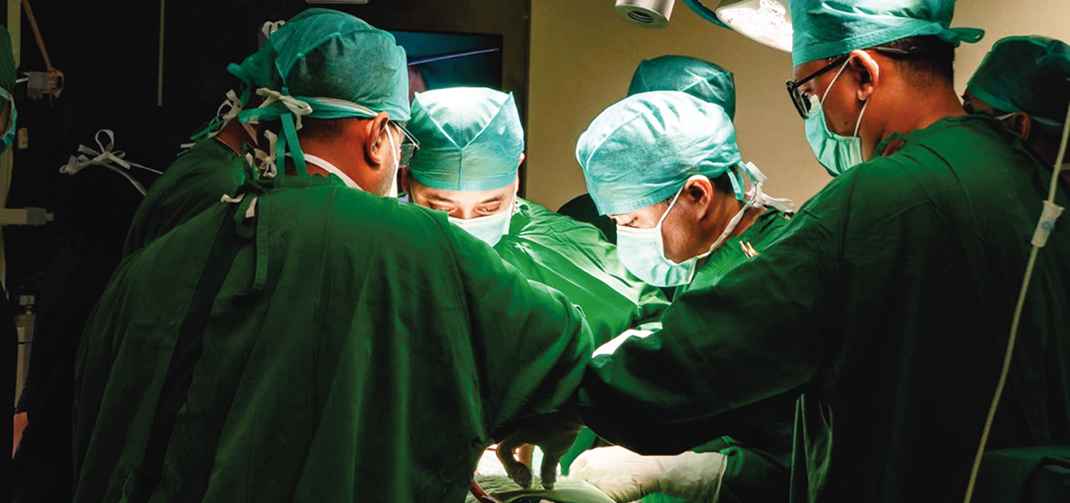 Live Surgery Orthognathics:  Aulia Hospital melakukan kegiatan Live Surgery Orthognathics pertama di Riau beberapa waktu lalu.&nbsp;