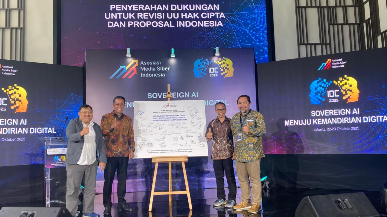 Pembukaan IDC 2025 yang diselenggarakan AMSI, di The Hub Epicentrum, Jakarta Selatan, (22/10/2025).
