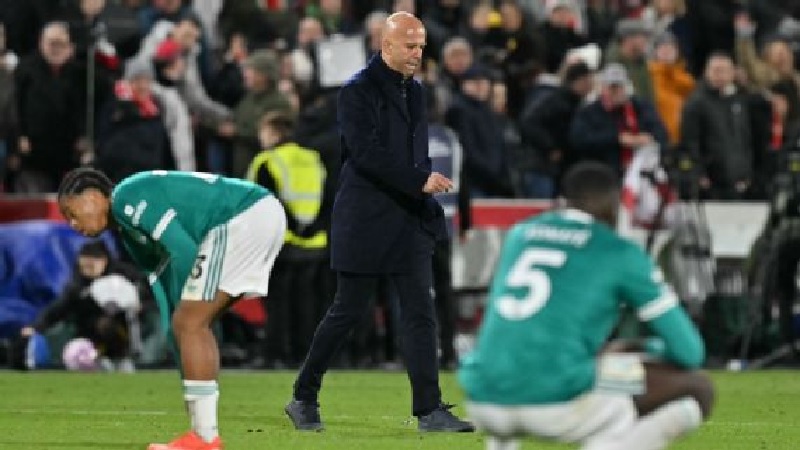 Arne Slot kini telah empat kali kalah beruntun di Liga Primer sebagai manajer Liverpool.