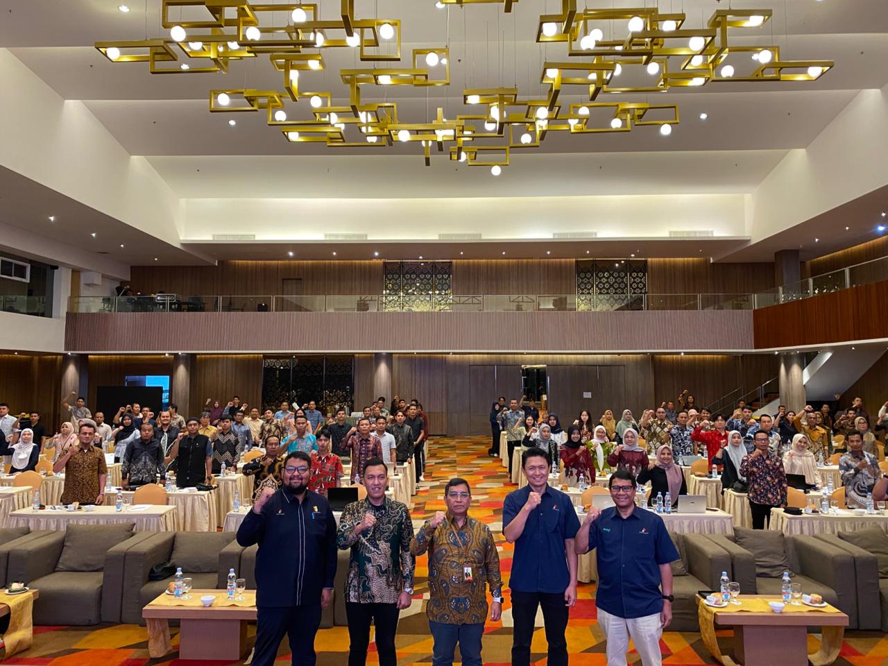 Manajemen EMP Bersama SKK Migas dan Riau Petroleum pada saat pembukaan Vendor Day Bersama 60 perusahaan di Pekanbaru, 28 Oktober 2025