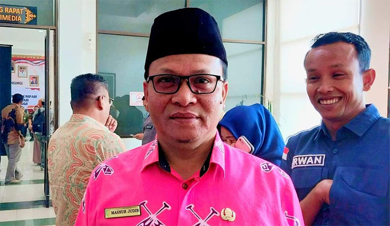 Kadis Kopdagrin Kuansing, Drs Masnur MM