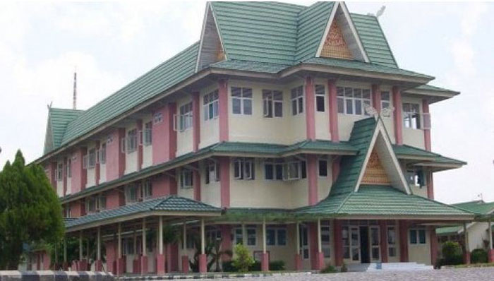 SMAN Plus Provinsi Riau