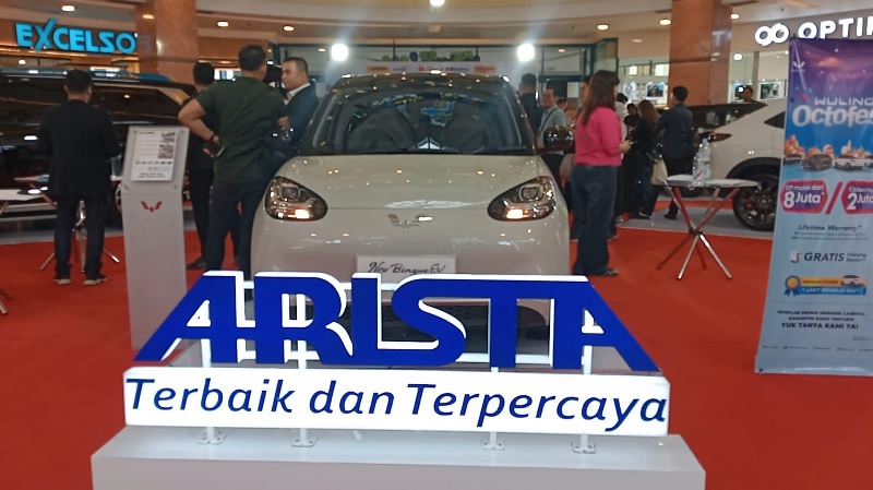 Sejumlah brand otomotif terkemuka yang tergabung dalam Arista Group memamerkan pruduk unggulan dalam exhibition Arista Expo 2025 di atrium Kampar Mal SKA Pekanbaru mulai 29 Oktober hingga 2 November.