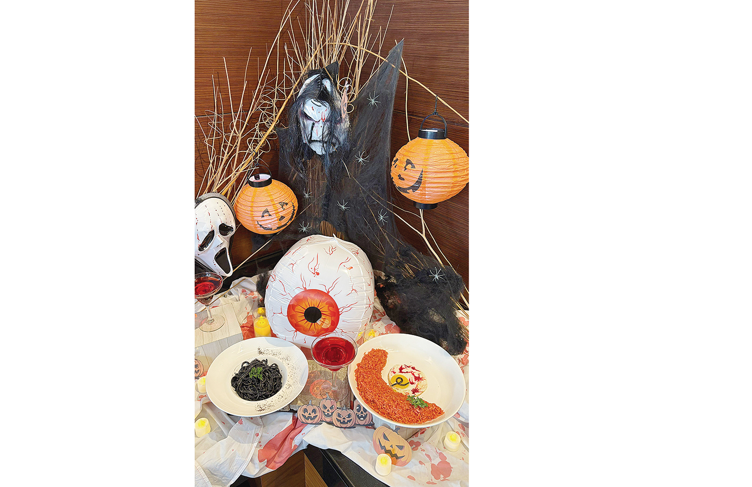 DINNER HALLOWEEN: Swiss-Belinn SKA Pekanbaru akan menghadirkan Monster Mash-Halloween Dinner Package di BaReLo Restaurant.