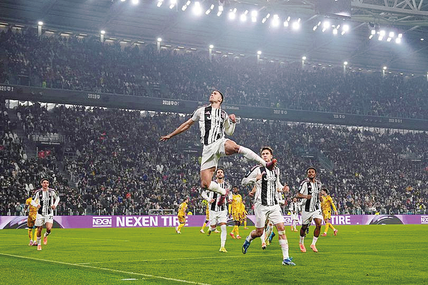 Skuad Juventus merayakan gol Dusan Vlahovic ke gawang Udinese dalam giornata kesembilan Serie A, Kamis (30/10/2025).