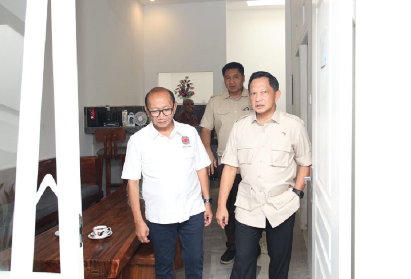Kemendagri di bawah kepemimpinan Tito Karnavian memiliki peran paling strategis karena menjadi ujung tombak implementasi di daerah