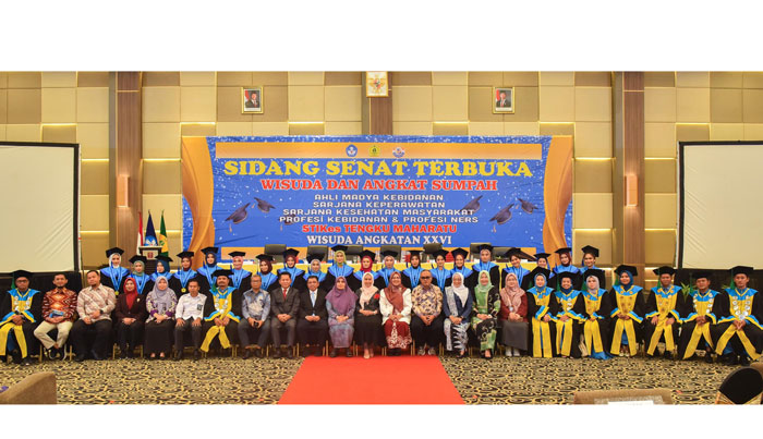 Wisuda 552 sarjana ke-26, Sekolah Tinggi Kesehatan (Stikes) Tengku Maharatu di Hotel Pangeran Pekanbaru, Sabtu (1/11/2025)