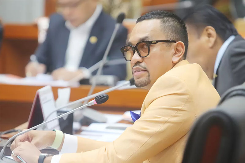 Ahmad Sahroni saat masih menjadi Wakil Ketua Komisi III DPR .