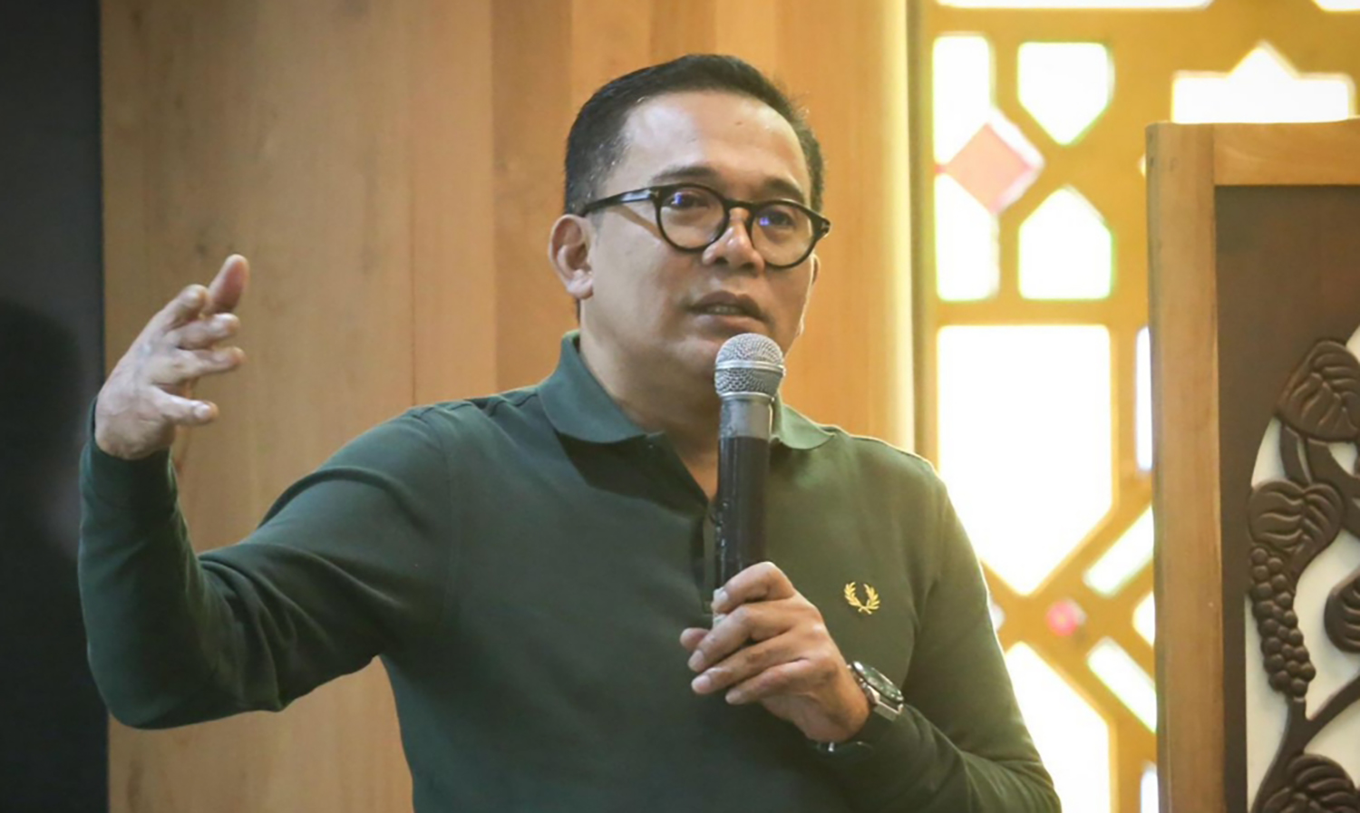 IMAN SUKRI