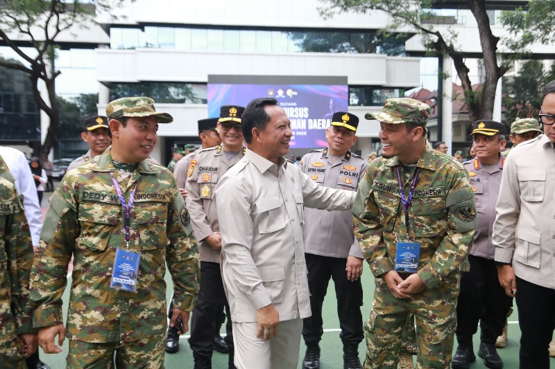 Wali Kota (Wako) Pekanbaru Agung Nugroho berada di Jakarta hingga 14 hari ke depan untuk mengikuti kursus pemantapan kepala daerah di Lemhanas.