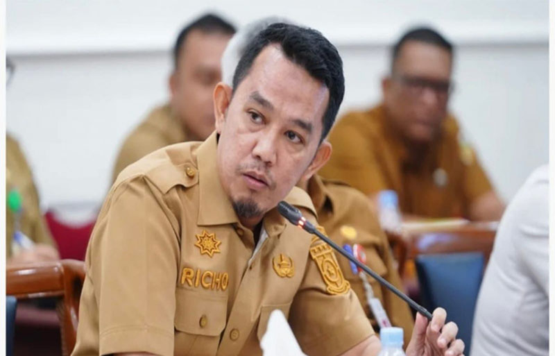 Kadis Lingkungan Hidup Kabupaten Kampar Yuricho Efril