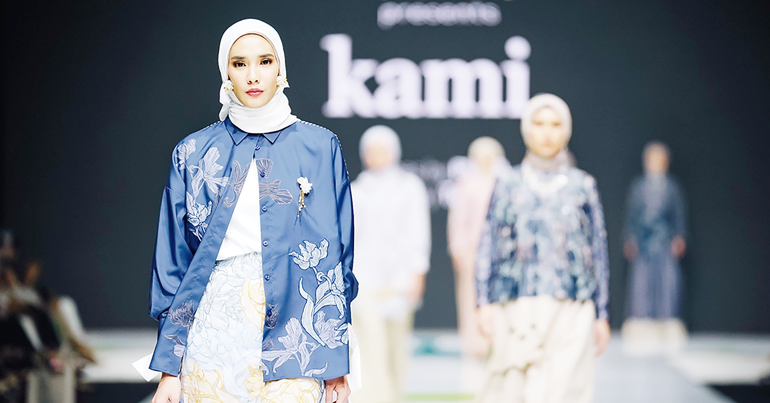 Peragaan pakaian muslimah Indonesia dalam acara Jakarta Muslim Fashion Week (JMFW) 2025, belum lama ini.