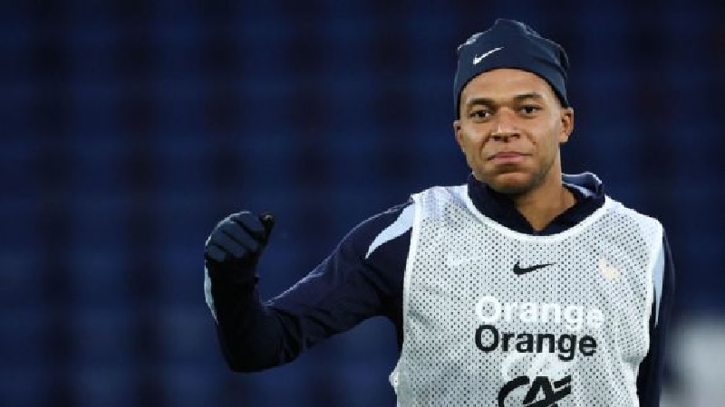 Kylian Mbapp&eacute; sedang mempersiapkan diri untuk kualifikasi Piala Dunia Prancis melawan Ukraina dan Azerbaijan.