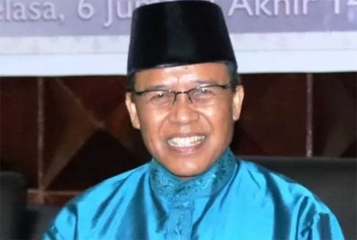 Tokoh Masyarakat Riau Dr drh Chaidir MM meninggal dunia.