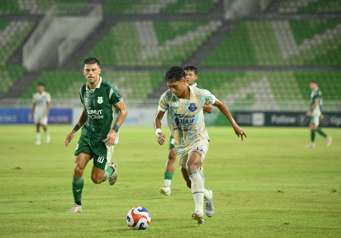 Laga PSPS Pekanbaru vs PSMS Medan di Stadion Utama Sumatera Utara, pada Rabu (19/11/2025) pukul 19.00 WIB.