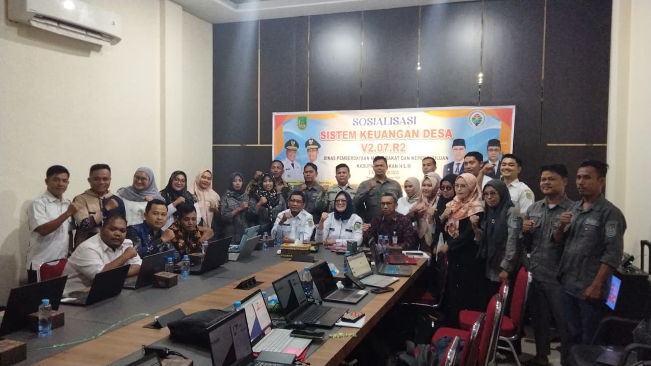 Bank Riau Kepri Syariah menggelar edukasi bagi 159 kepenghuluan/desa untuk penerapan transaksi non-tunai, bertempat di aula pertemuan BRK Syariah Bagansiapiapi, Rabu (19/11/2025).