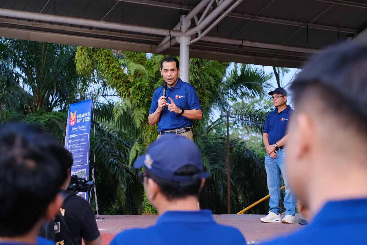 Chief Operating Officer (COO) RAPP melepas secara simbolis ratusan volunteer pada rangkaian Founder