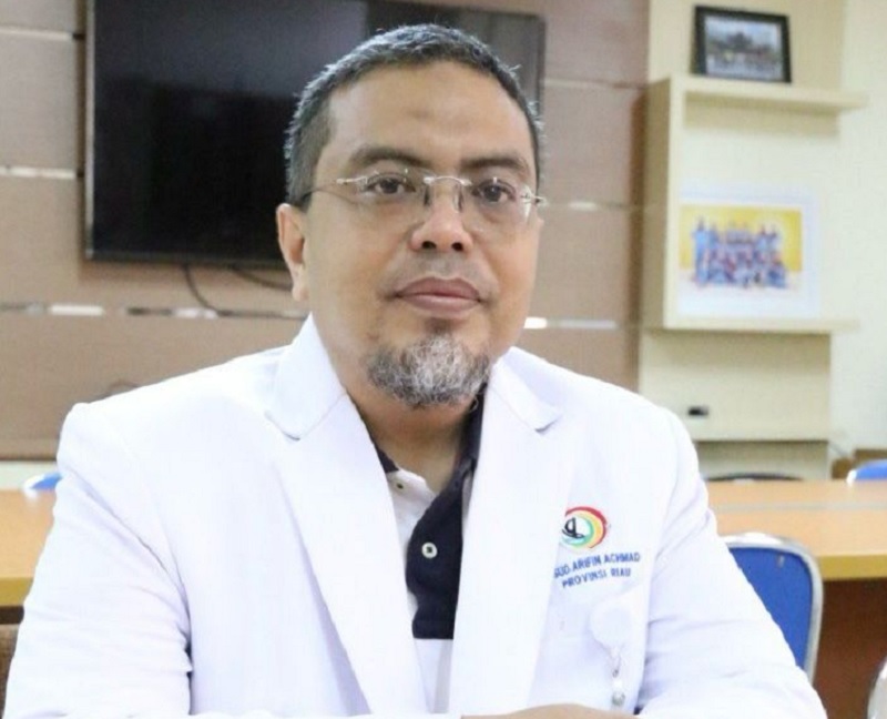 Dokter spesialis RSUD Arifin Achmad dr Hariadi Hatta Sp B TKV