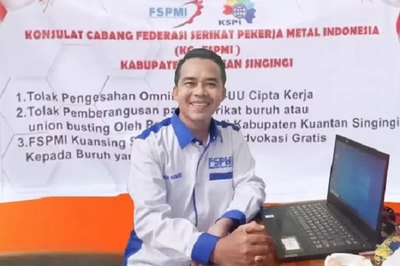 Ketua KC FSPMI Kuantan Singingi, Jon Hendri