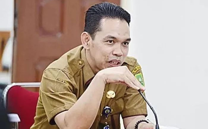 Kepala Dinas Pendidikan Provinsi Riau, Erisman Yahya