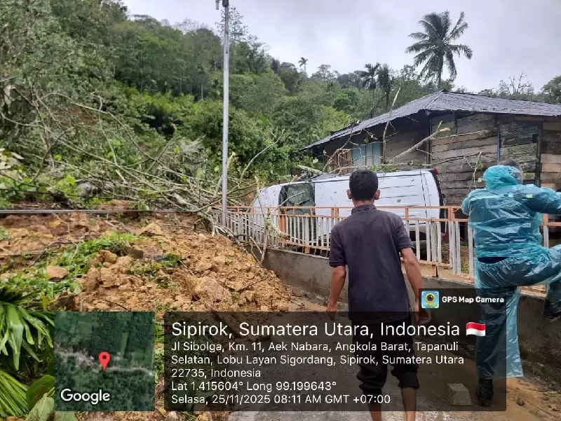 Banjir dan longsor melanda Sumatera Utara, ribuan rumah terendam, jalur transportasi putus, dan dampak luas bagi masyarakat.