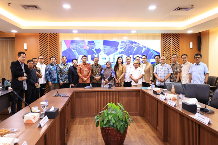 AMSI menghadiri audiensi dengan Komite Percepatan Reformasi Polri, di Gedung Sekretariat Negara, Rabu (26/11/2025).