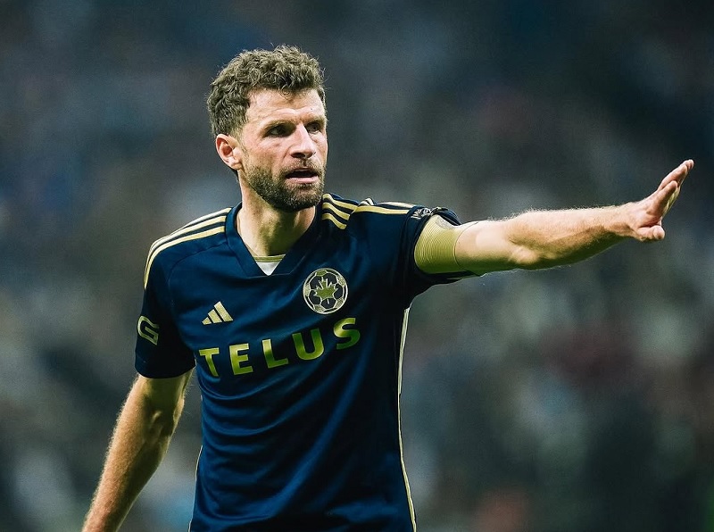 Thomas M&uuml;ller tahu persis bagaimana rasanya menghadapi Lionel Messi dengan trofi yang dipertaruhkan.