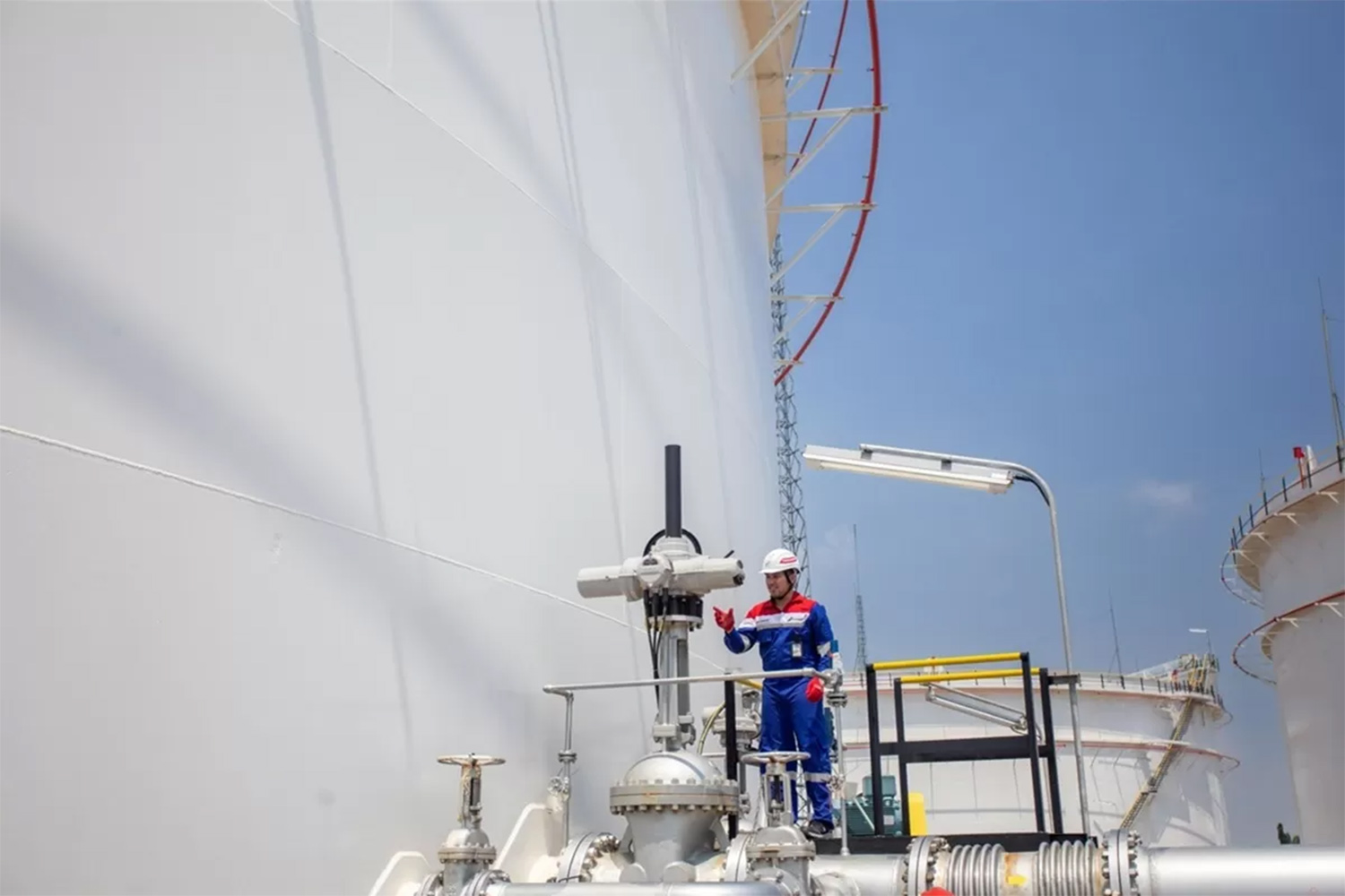 Dalam rangka menyambut Nataru, Kilang Pertamina Internasional (KPI) sebagian bagian dari Pertamina Group menyatakan kesiapan penuh dalam mendukung kelancaran pemenuhan BBM.