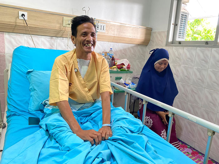 Didit usai menjalani operasi bypass dan penggantian katup jantung di RSUD Arifin Achmad.