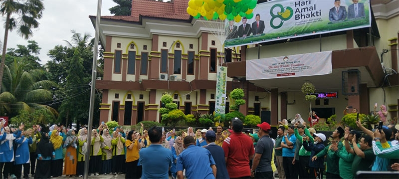 Peringatan Hari Amal Bhakti ke-80 yang digelar di halaman Kantor Kemenag Pekanbaru.