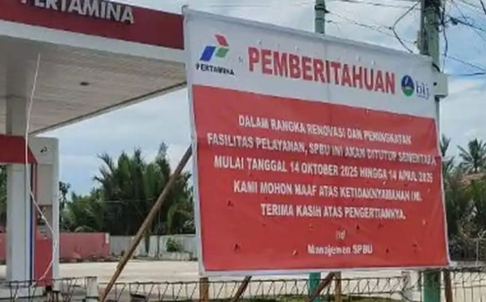 SPBU Air Putih yang dikelola PT BLJ dalam kondisi direnovasi.