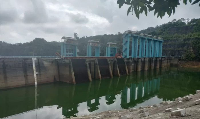 Curah hujan dengan intensitas tinggi menyebabkan elevasi Waduk PLTA Koto Panjang kembali meningkat, Rabu (10/12/2025).