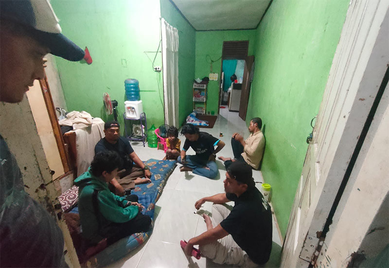 Tim BKO Sat Reskrim Polres Bengkalis menemukan alamat yang diduga menjadi lokasi keberadaan RA di Pelalawan, Selasa (9/12/2025) malam.