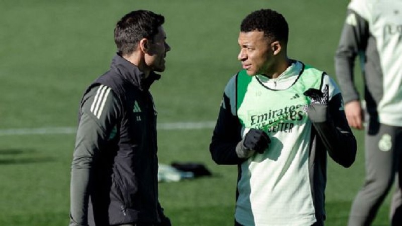 Masa jabatan Xabi Alonso di Real Madrid mungkin tidak akan bertahan jika kalah melawan Alaves.