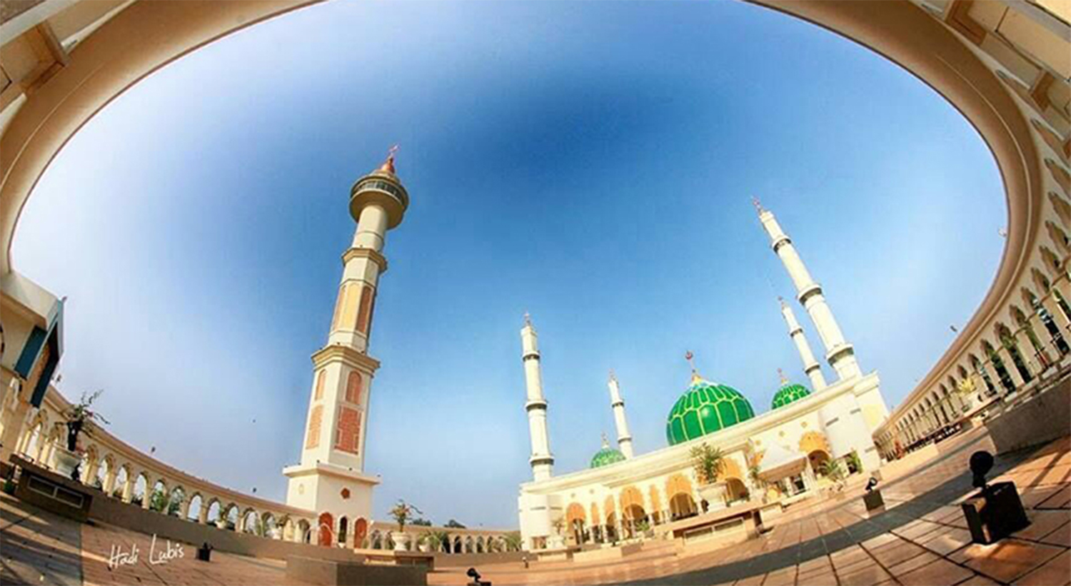 Masjid Agung Islamic Center (MAIC) Rohul.