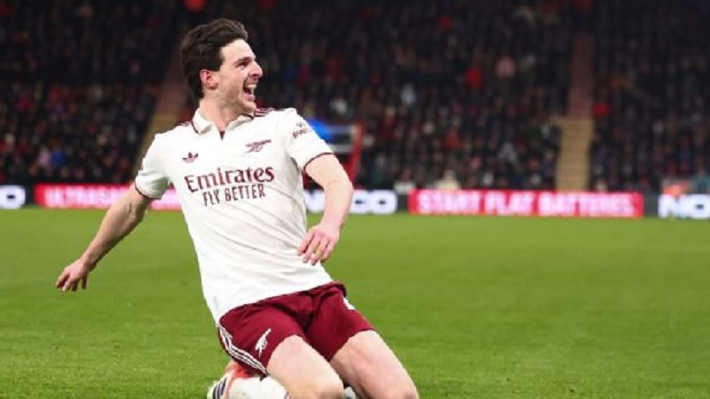 Declan Rice mencetak dua gol kemenangan 3-2 Arsenal atas tuan rumah Bournemouth dalam lanjutan Liga Premier Inggris.