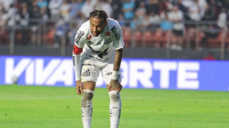 Neymar mempertimbangkan pensiun sebagaiman diungkapkan ayah sekaligus agennya, Neymar Sr.
