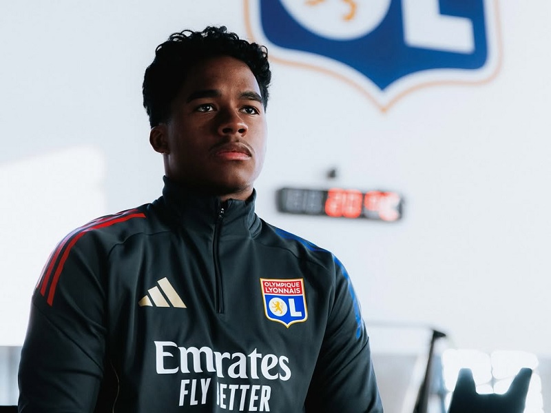Penyerang muda Brasil Endrick pindah ke Olympique Lyon dengan status pinjaman dari Real Madrid.