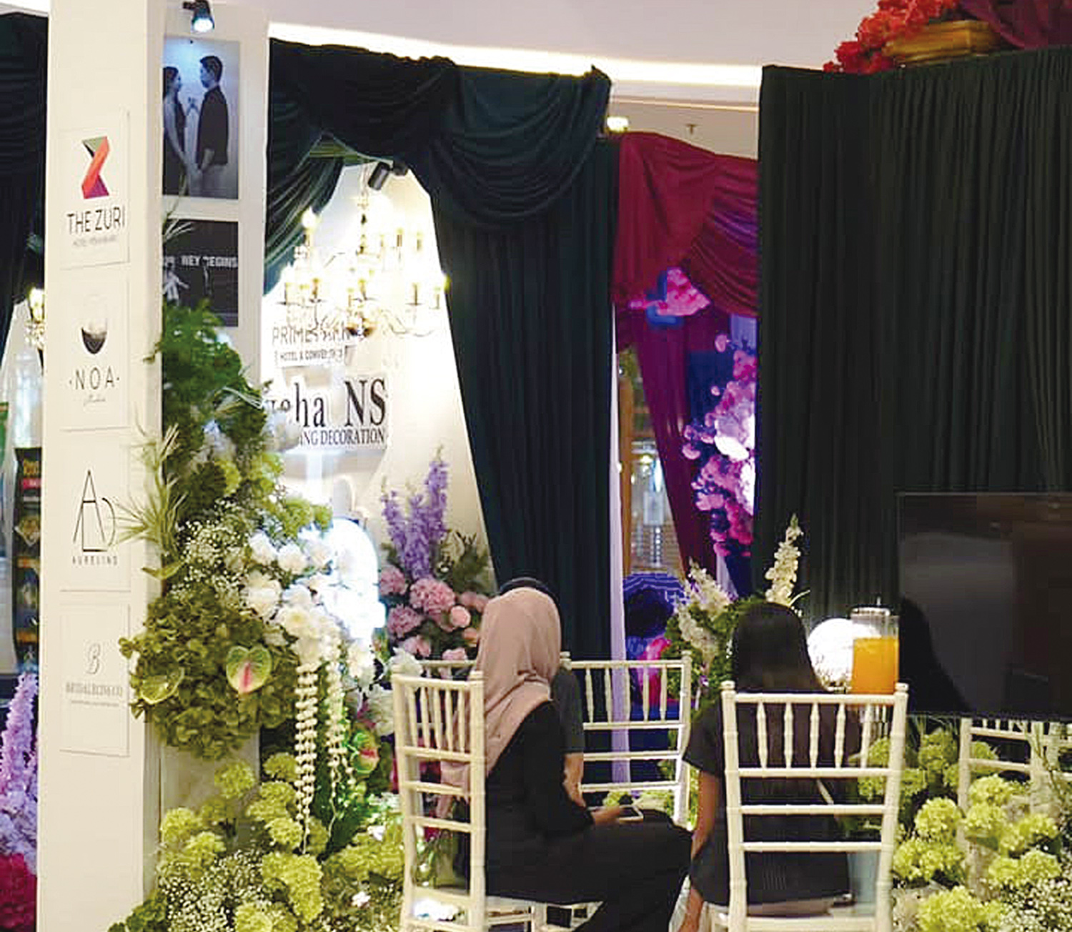 The Zuri Hotel Pekanbaru memperlihatkan desain wedding saat mengikuti Wedding Expo pada 2025 lalu.