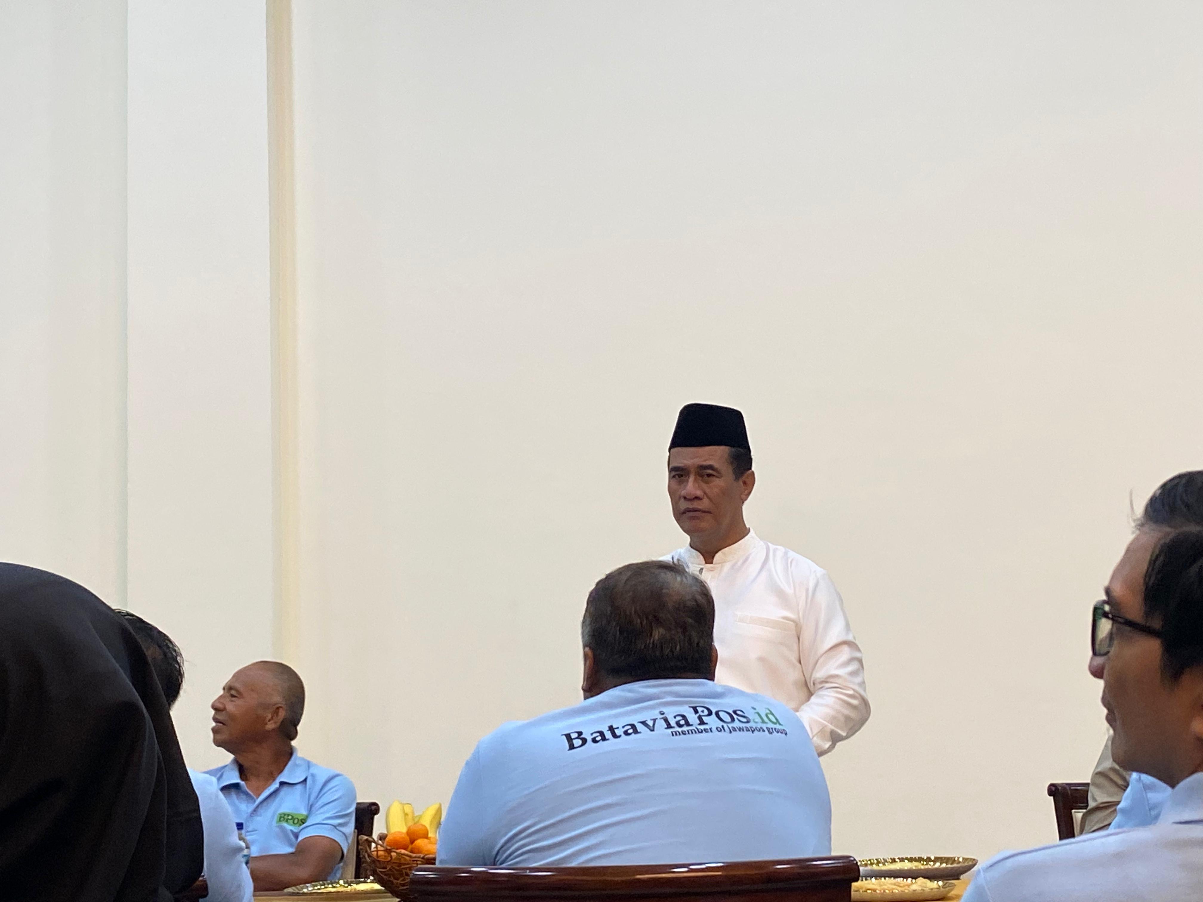 Menteri Pertanian RI, Andi Amran Sulaiman saat memaparkan beberapa capaiannya dalam diskusi dengan seluruh pimpinan redaksi di bawah bendera media Jawa Pos Group pada Ahad (11/1/2026).