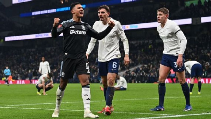 Thomas Frank mengatakan bahwa Ollie Watkins bersikap provokatif dalam selebrasi pasca pertandingannya.