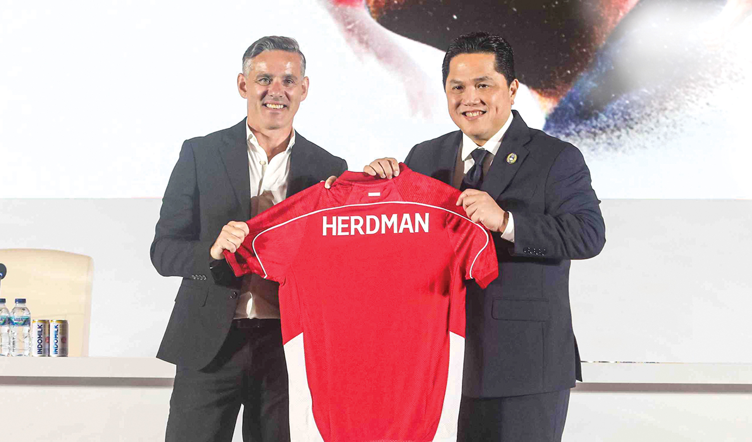 John Herdman diperkenalkan ke publik sebagai pelatih baru tim nasional (timnas) Indonesa di Jakarta, Selasa (13/1).