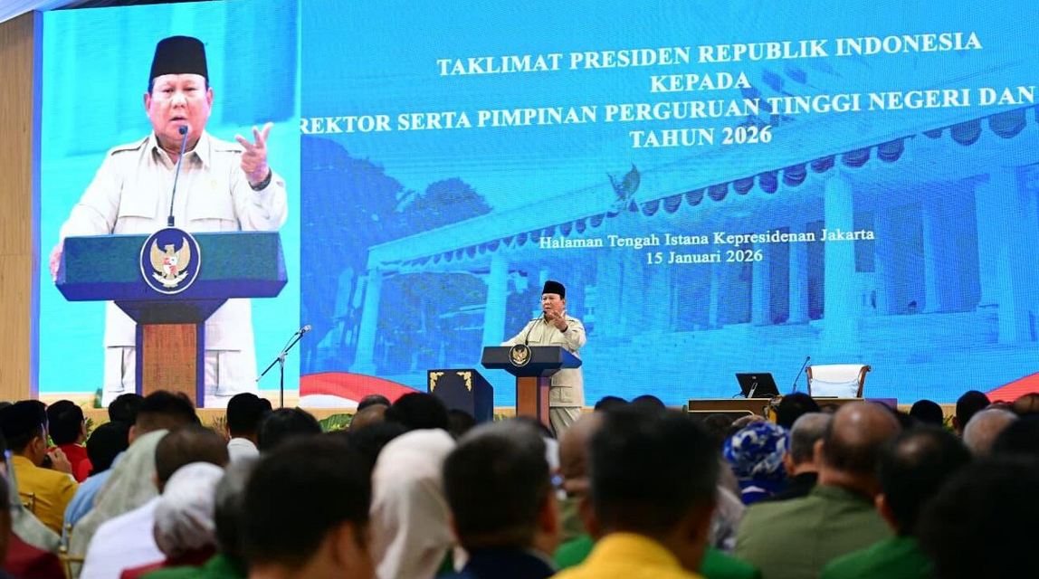 Presiden Prabowo Subianto menggelar Taklimat Presiden Republik Indonesia dengan Rektor serta Pimpinan Perguruan Tinggi Negeri dan Swasta Tahun 2026, pada Kamis, 15 Januari 2026.