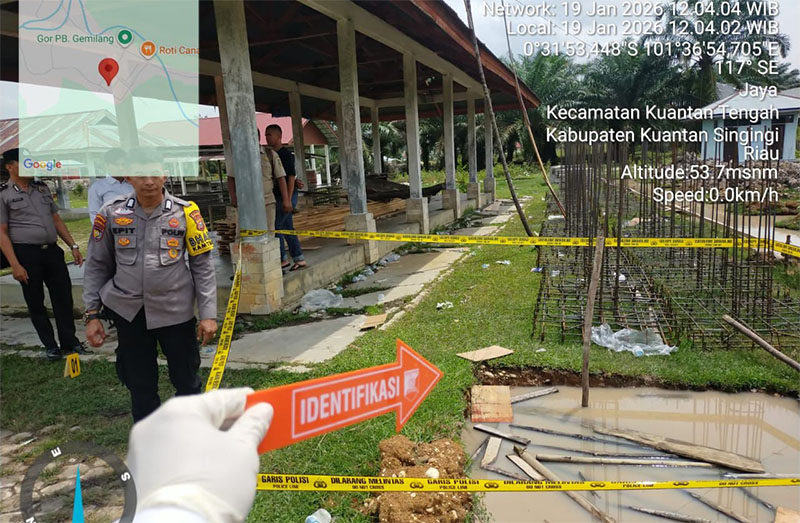 Galian septitank Koperasi Merah Putih Pasar Kopah, Kecamatan Kuantan Tengah yang menjadi tempat bocah ditemukan tenggelam, Senin (19/1/2026).
