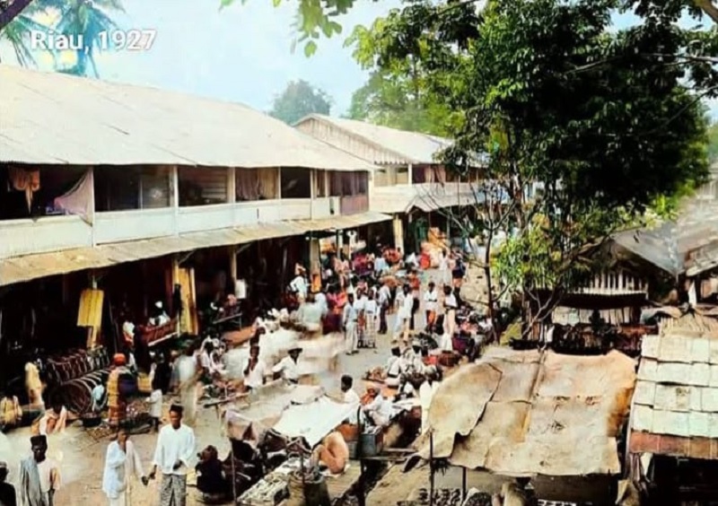 Kondisi Pasar Bawah Telukkuantan Tempo Dulu 1927.