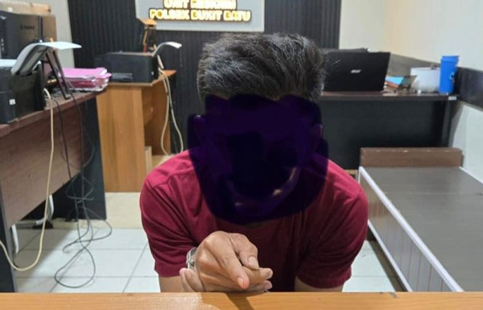 Seorang pengedar sabu diamankan di Mapolsek Bukitbatu, Bengkalis, Ahad (25/1/2026).